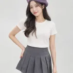 Mũ đồng phục màu tím khói, thêu logo mặt trước, form beret mềm, chất vải nhẹ thoáng khí