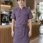 Đồng phục nhà hàng màu tím khói, form gọn dễ vận động, form combo áo và tạp dề, chất kaki mềm